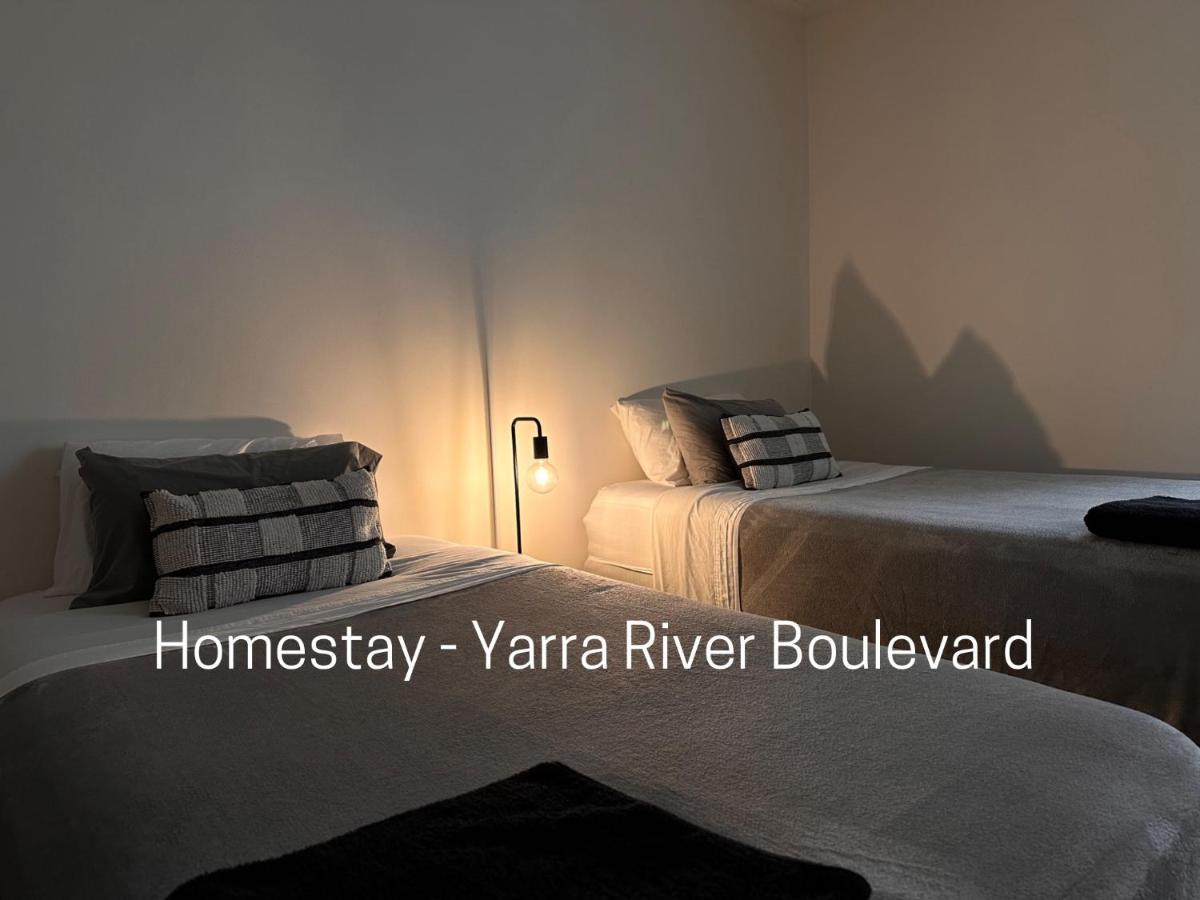 Homestay - Yarra River Boulevard - Private Room Ville de Ville de Melbourne Extérieur photo
